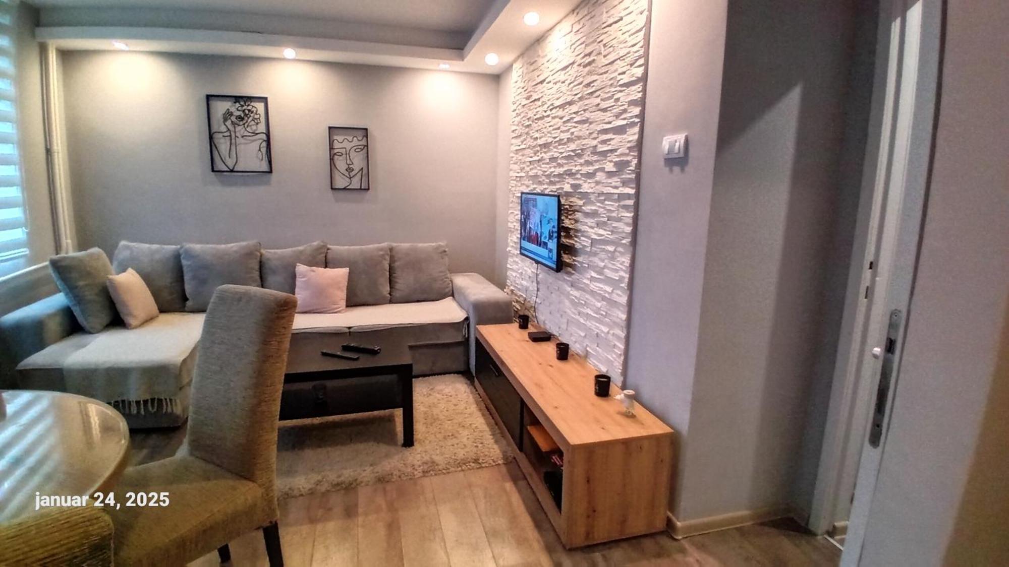 Sunshine Apartment Kragujevac Exterior photo